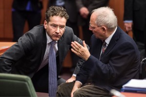 dt.common.streams.StreamServer.cls