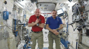 scott_kelly_5.4.15-879x485