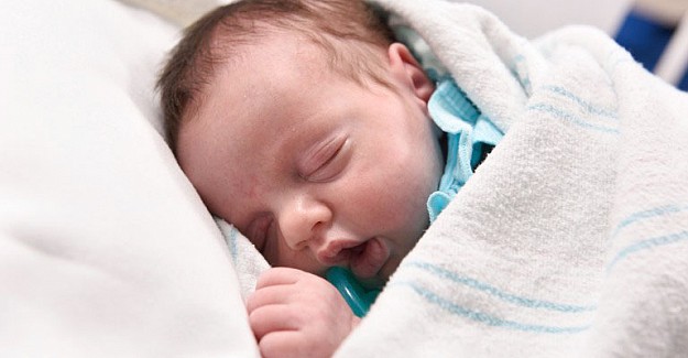 bu_bebek_dunyaya_iki_defa_geldi_h46789_5395d